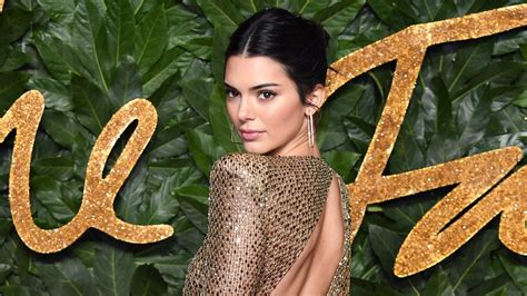 Kendall Jenner just shared a completely naked photoshoot